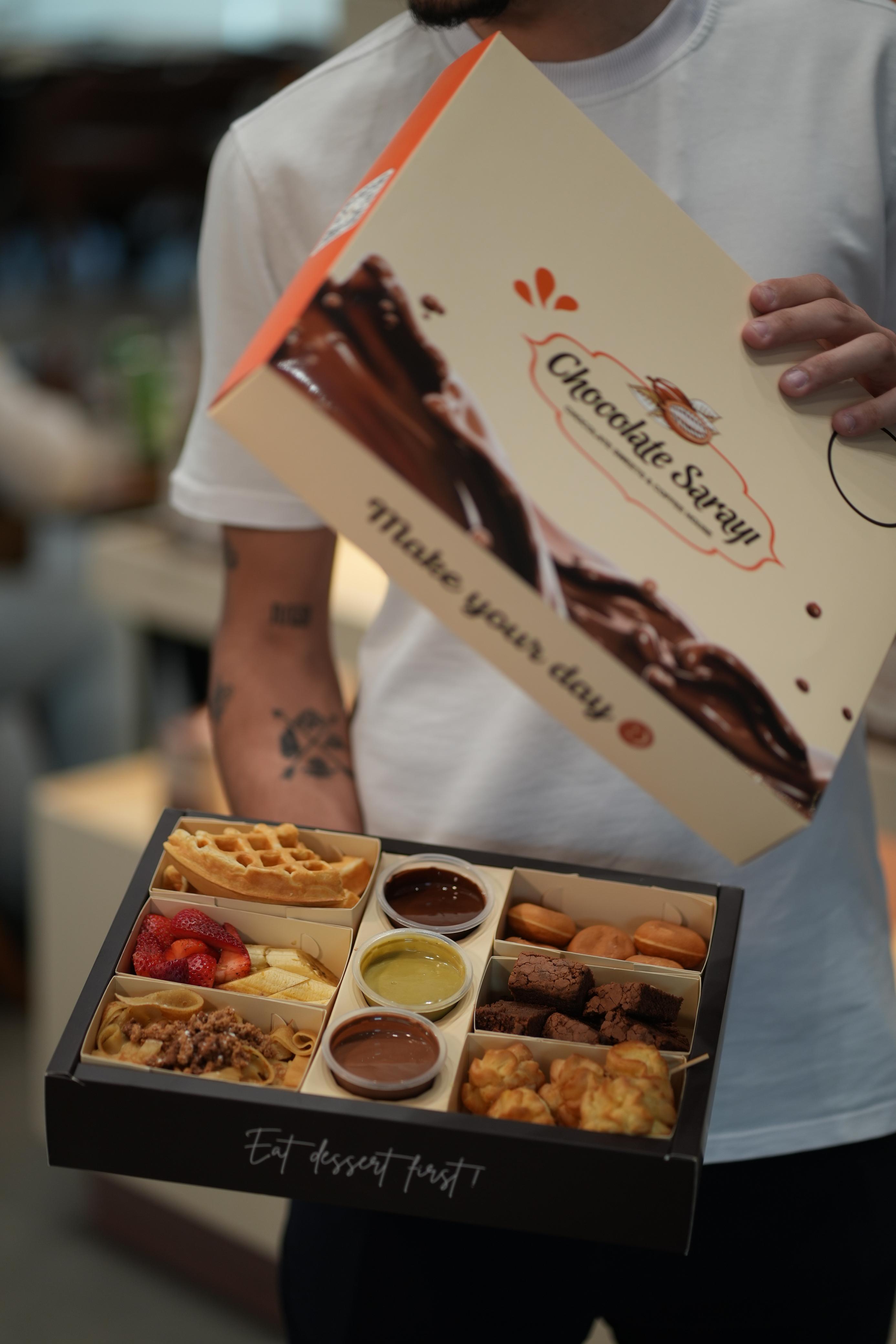 Chocolate Sarayı dessert gift box